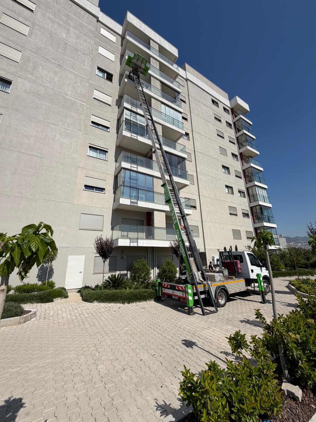 İzmir Kiralık Asansör 7/24 Hizmeti – Aynı Gün Kurulum